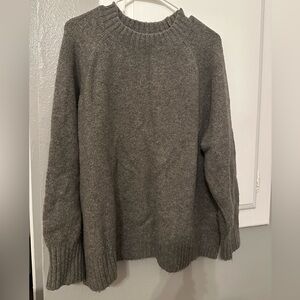 Old Navy Women's Gray Crewneck Sweater